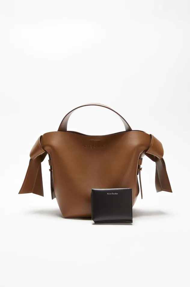Acne Studios Leather Trifold Wallet Black Women Small Leather Goods