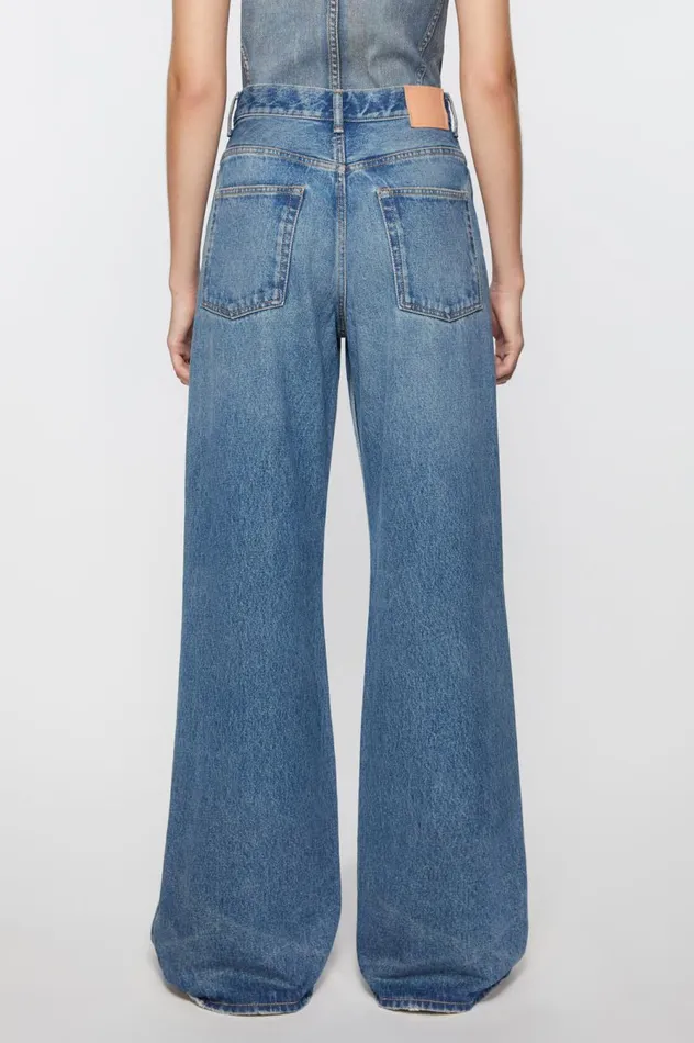 Acne Studios Relaxed Fit Jeans 8211 2022F Mid Blue Women Jeans