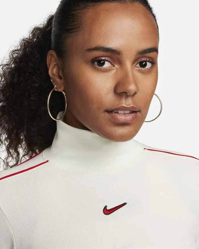 All Clothing Women Nike Sportswear Sailuniversity Red