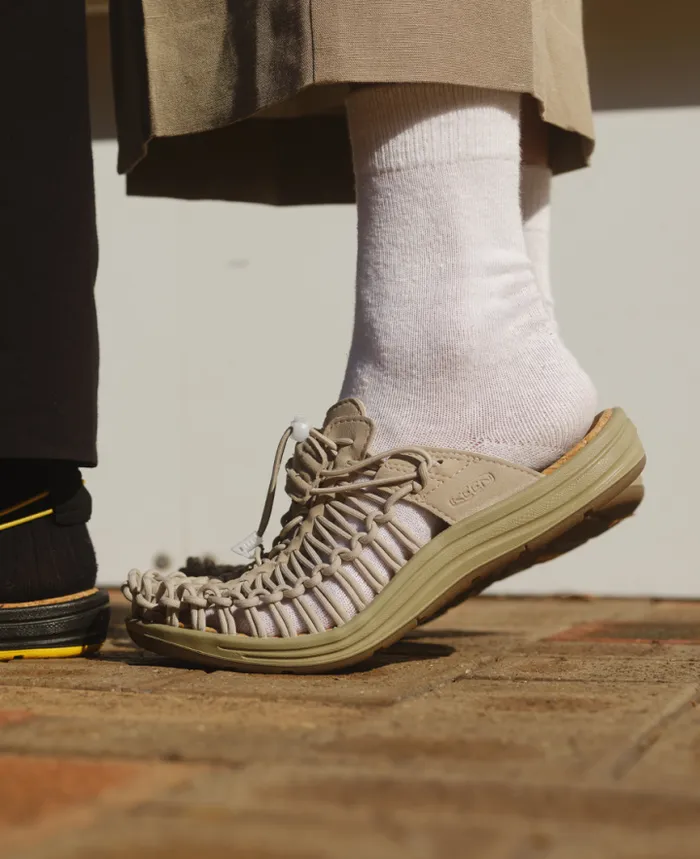 All Gender UNEEK II Convertible BlackKeen Yellow Sandal Women KEEN Sandals All Gender UNEEK II Convertible BlackKeen Yellow Sandal Women KEEN Sandals