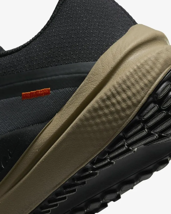 All Shoes Men Nike Air Winflo 10 Smoke Greysafety Orangekhakiblack