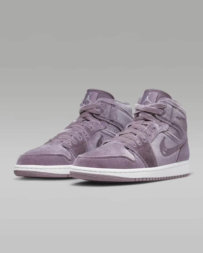 All Shoes Women Nike Air Jordan 1 Mid SE Purple Smokewhitepurple Smoke