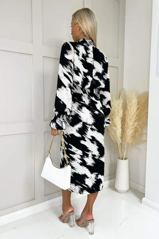 AX Paris Dresses Black And White Printed Shirred Detail Midi Dress