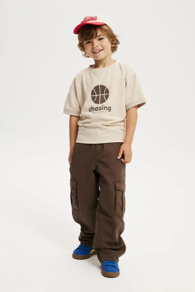 Boys Sweatshirts and Sweatpants Cotton On Sandy Short Sleeve Sports Crew Rainy Daychasing Dreams Boys Sweatshirts and Sweatpants Cotton On Sandy Short Sleeve Sports Crew Rainy Daychasing Dreams