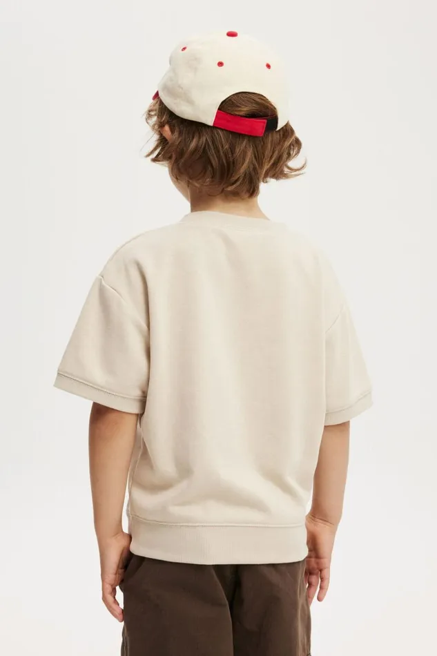 Boys Sweatshirts and Sweatpants Cotton On Sandy Short Sleeve Sports Crew Rainy Daychasing Dreams Boys Sweatshirts and Sweatpants Cotton On Sandy Short Sleeve Sports Crew Rainy Daychasing Dreams