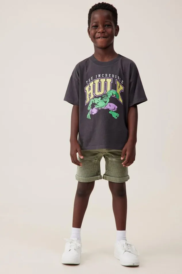 Boys Tops and TShirts Cotton On License Drop Shoulder Short Sleeve Tee Lcn Mar Phantomhulk Fist Increidible Boys Tops and TShirts Cotton On License Drop Shoulder Short Sleeve Tee Lcn Mar Phantomhulk Fist Increidible
