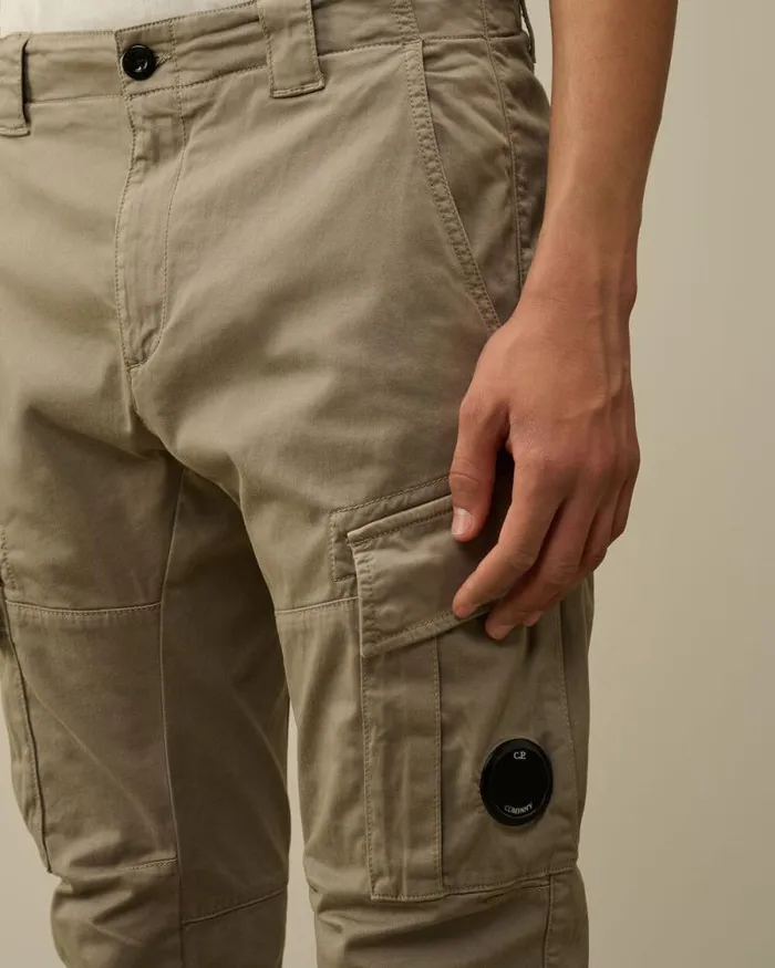 CP Company Trousers Stretch Sateen Ergonomic Lens Double Cargo Pants Vintage Khaki Beige 8211 Man