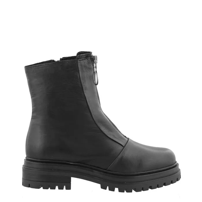 Carl Scarpa Savita Black Leather ZipUp Ankle Boots Women Leather Ankle Boots