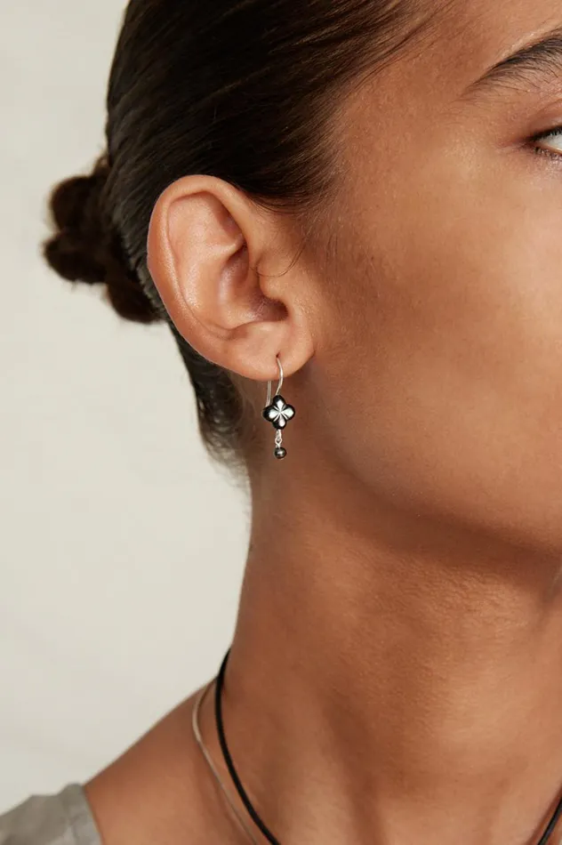 Chan Luu Earrings Women Clover Drop Earrings Black MOP