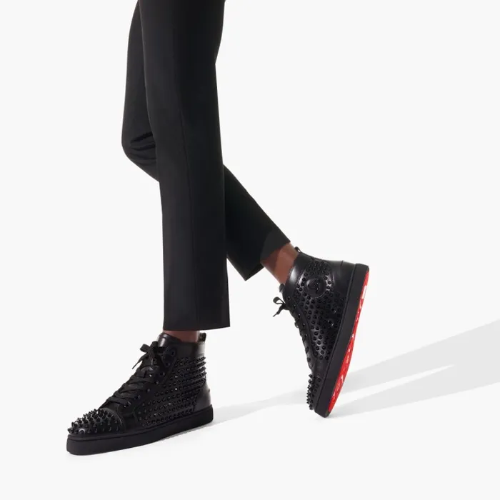 Christian Louboutin Sneakers Men Louis Spikes Sneakers 8211 Calf Leather And Spikes 8211 Black Christian Louboutin Sneakers Men Louis Spikes Sneakers 8211 Calf Leather And Spikes 8211 Black