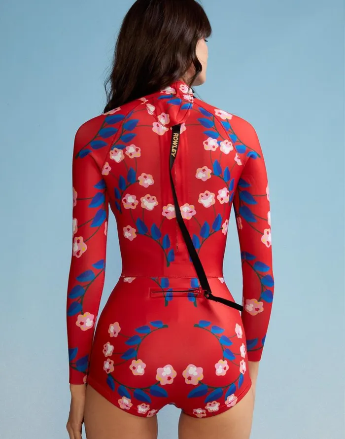 Cynthia Rowley Vine Floral Wetsuit Women Surf and Swim Cynthia Rowley Vine Floral Wetsuit Women Surf and Swim
