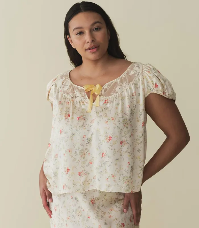 DEN Tops Women Camri Top Flowering Meadow DEN Tops Women Camri Top Flowering Meadow