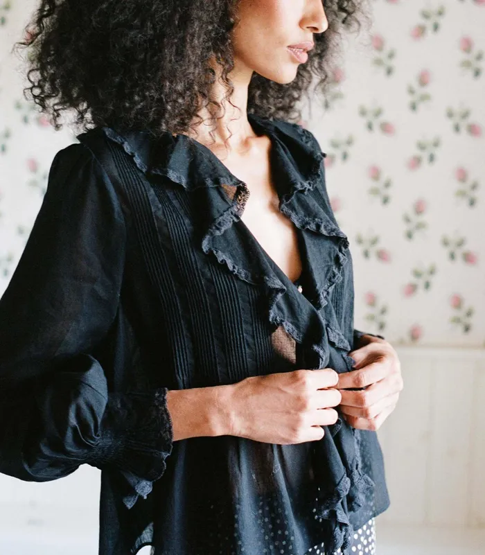 DEN Tops Women Hardy Top Black DEN Tops Women Hardy Top Black