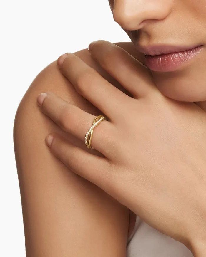 DY Infinity Band Ring In 18K Yellow Gold With Diamonds 418mm Women David Yurman Band DY Infinity Band Ring In 18K Yellow Gold With Diamonds 418mm Women David Yurman Band