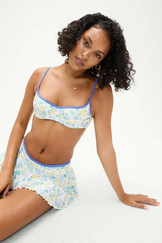Frankies Bikinis Cola Shine Underwire Bikini Top Coastal Floral Women Tops
