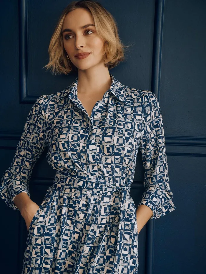 JMclaughlin Belle Dress In Tulip Pop Off Whitenavy Women Dresses JMclaughlin Belle Dress In Tulip Pop Off Whitenavy Women Dresses