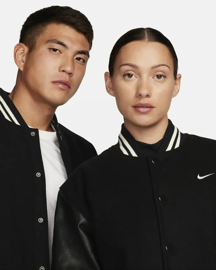 Jackets Men Nike Authentics Blackwhite
