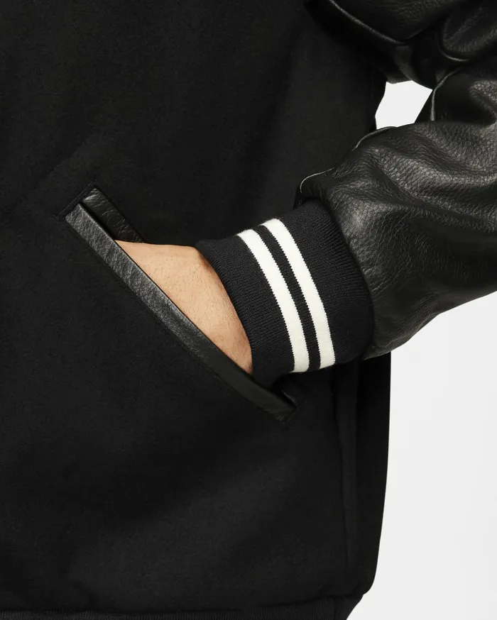 Jackets Men Nike Authentics Blackwhite
