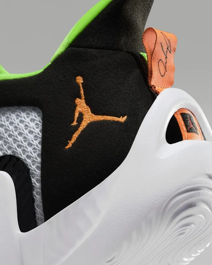 Jordan Kids Nike Tatum 1 Whiteblackgreen Striketotal Orange