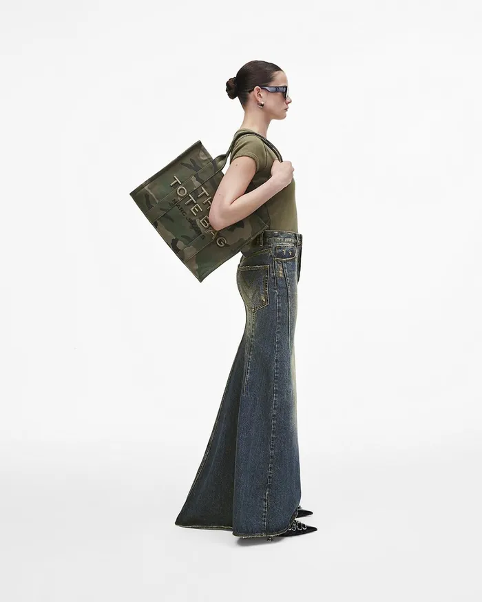 Marc Jacobs The Tote Bag Women The Camo Jacquard Large Tote Bag Camo Multi