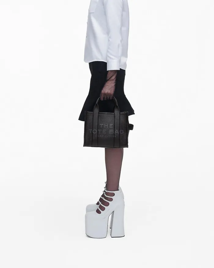 Marc Jacobs The Tote Bag Women The Leather Small Tote Bag Black
