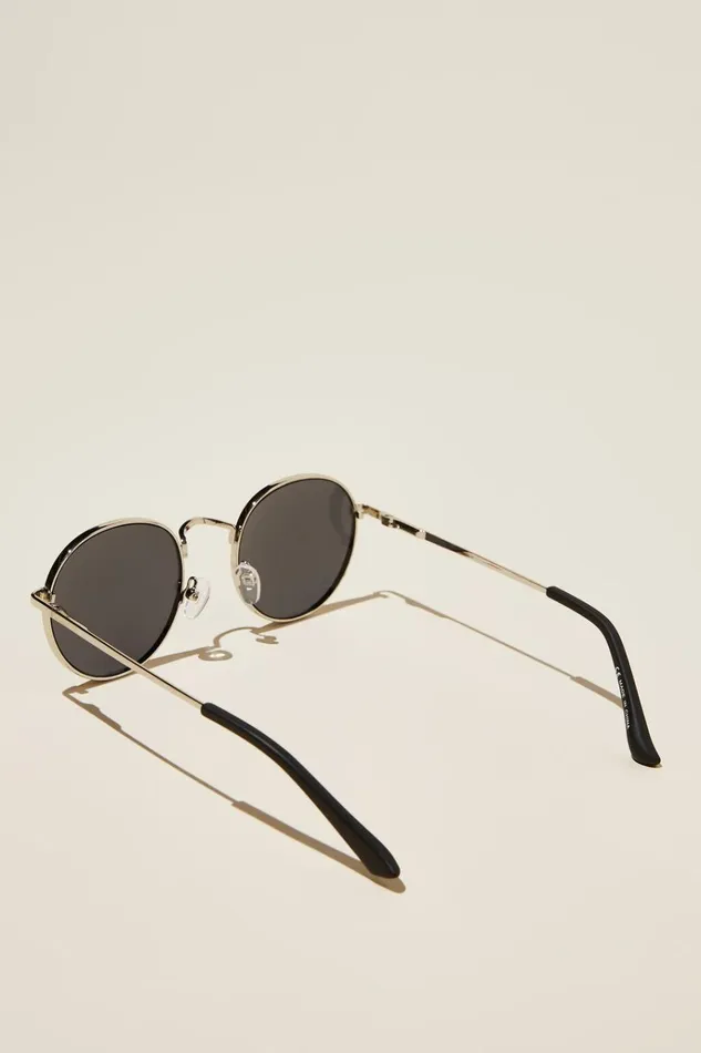 Men Sunglasses Cotton On Bellbrae Sunglasses Silver Matte Black Smoke Men Sunglasses Cotton On Bellbrae Sunglasses Silver Matte Black Smoke