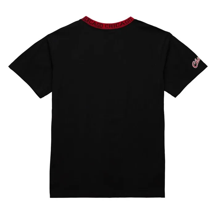 Mitchell and Ness Jacquard Ringer SS Tee Vintage Logo Chicago Bulls Men TShirts and Tops Mitchell and Ness Jacquard Ringer SS Tee Vintage Logo Chicago Bulls Men TShirts and Tops