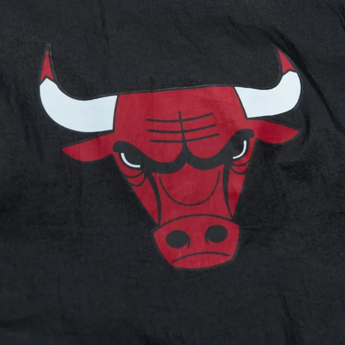 Mitchell and Ness Team OG 20 Anorak Windbreaker Chicago Bulls Men Jackets and Outerwear Mitchell and Ness Team OG 20 Anorak Windbreaker Chicago Bulls Men Jackets and Outerwear