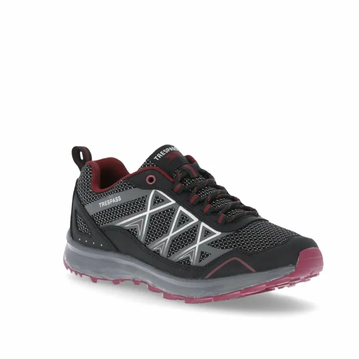 Paya Lightweight Trainers Berry Women Trespass Trainers