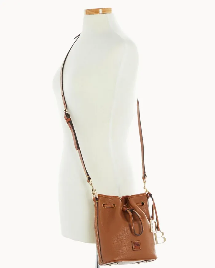 Pebble Grain Small Drawstring Caramel Women Dooney and Bourke Crossbodies Pebble Grain Small Drawstring Caramel Women Dooney and Bourke Crossbodies