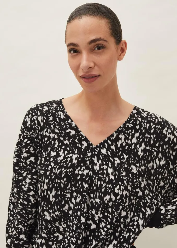 Phase Eight Shirts and Blouses Oakleigh Twist Front Blouse Blackivory 8211 Women Phase Eight Shirts and Blouses Oakleigh Twist Front Blouse Blackivory 8211 Women