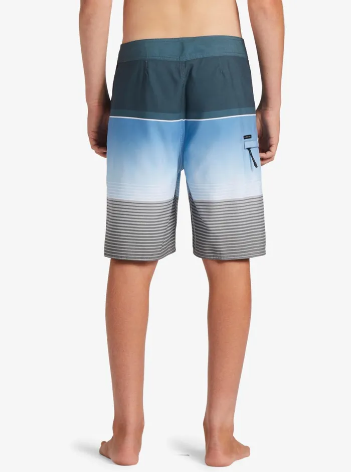 Quiksilver 816 Everyday Slab 17 Boardshorts Midnight Navy Boys Shorts