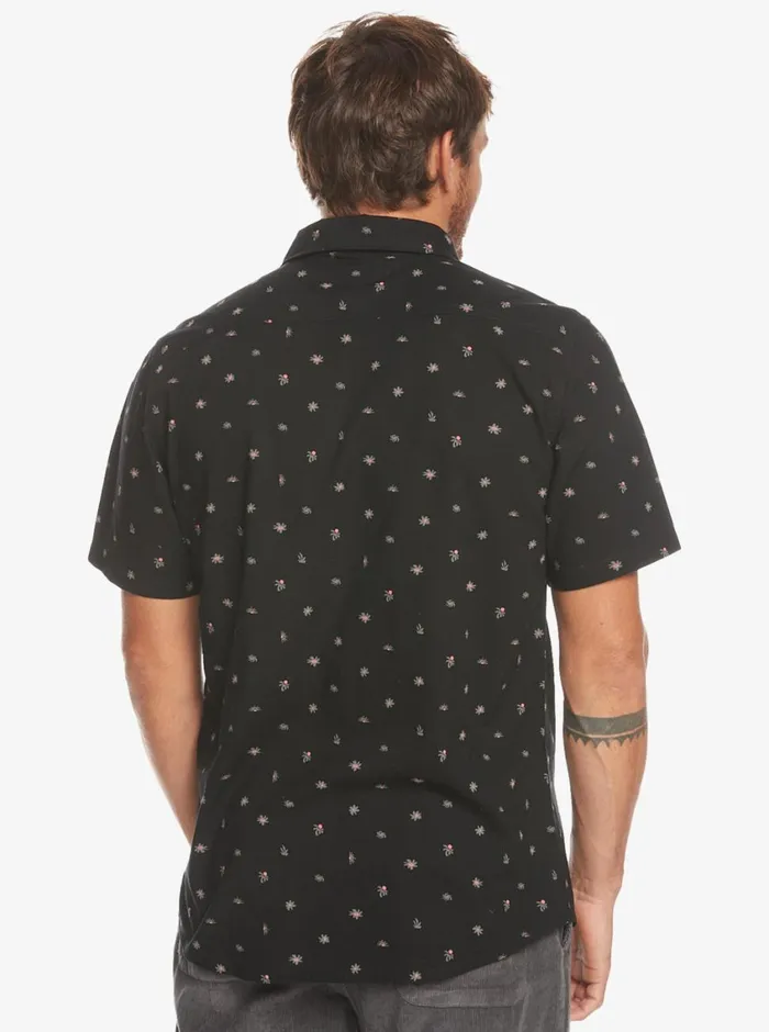 Quiksilver Minimo Short Sleeve Shirt Black Minimo Mens Shirts and Polos Quiksilver Minimo Short Sleeve Shirt Black Minimo Mens Shirts and Polos