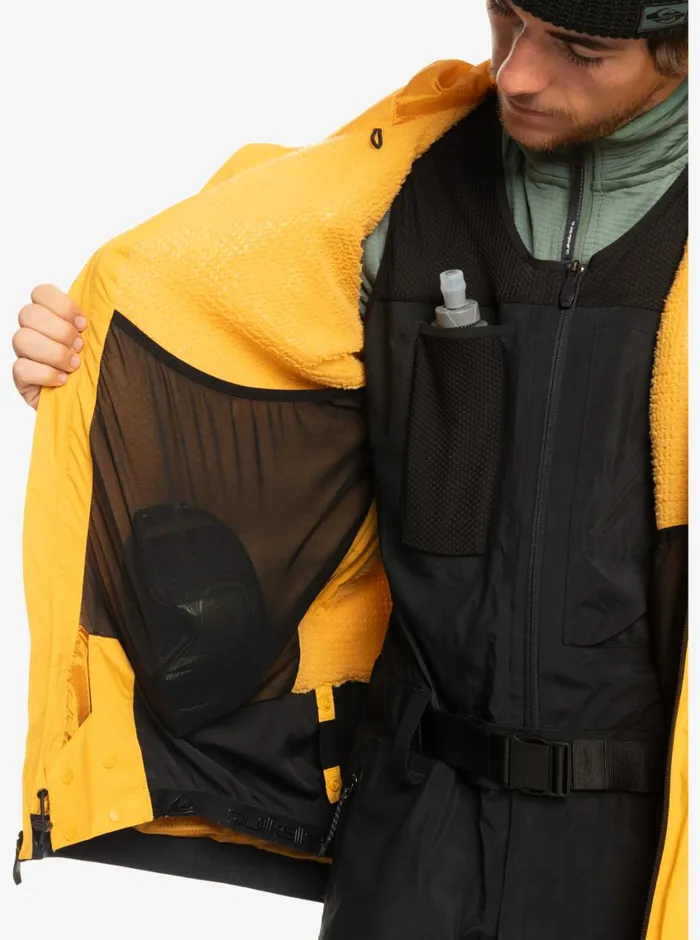 Quiksilver Ultralight GORETEX Technical Snow Jacket Mineral Yellow Mens Snow Jackets Quiksilver Ultralight GORETEX Technical Snow Jacket Mineral Yellow Mens Snow Jackets