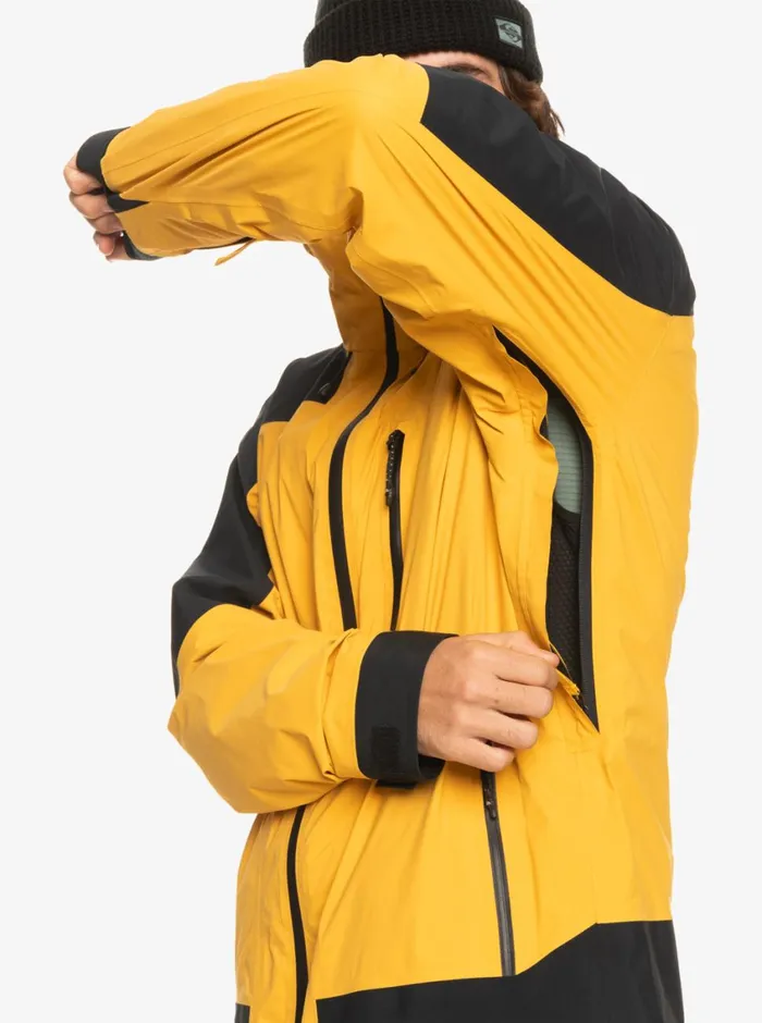 Quiksilver Ultralight GORETEX Technical Snow Jacket Mineral Yellow Mens Snow Jackets Quiksilver Ultralight GORETEX Technical Snow Jacket Mineral Yellow Mens Snow Jackets