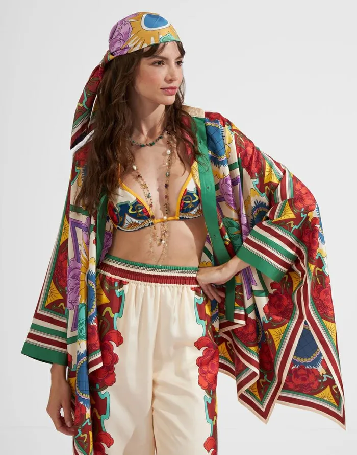 Ready To Wear Foulards and Scarves La Double J Scarf Double 90X90 Taormina Place Ivory Ready To Wear Foulards and Scarves La Double J Scarf Double 90X90 Taormina Place Ivory