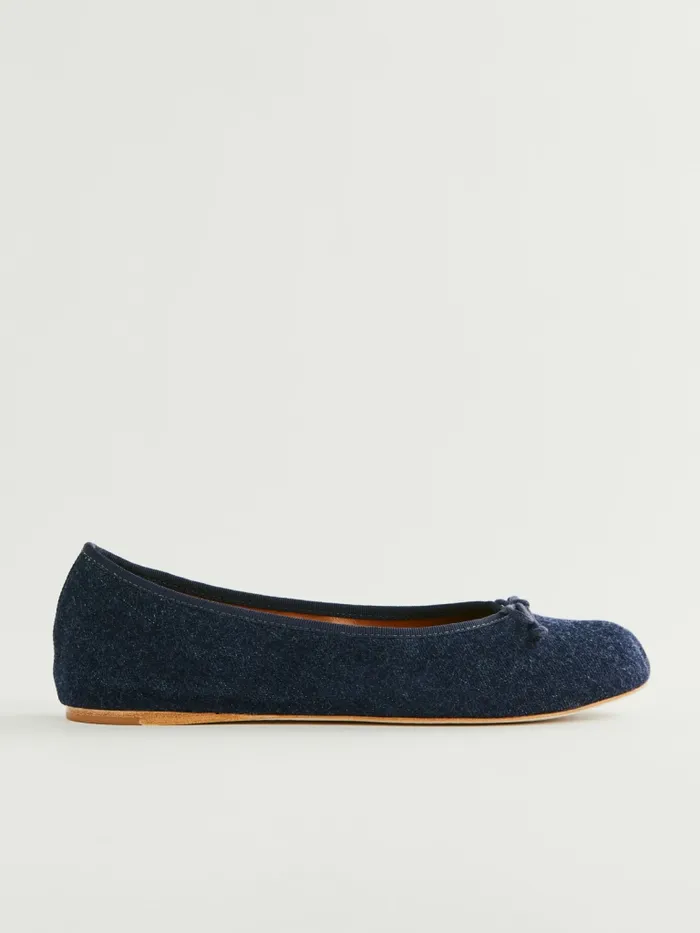Reformation Flats Apollonia Ballet Flats Dark Denim 8211 Women Reformation Flats Apollonia Ballet Flats Dark Denim 8211 Women
