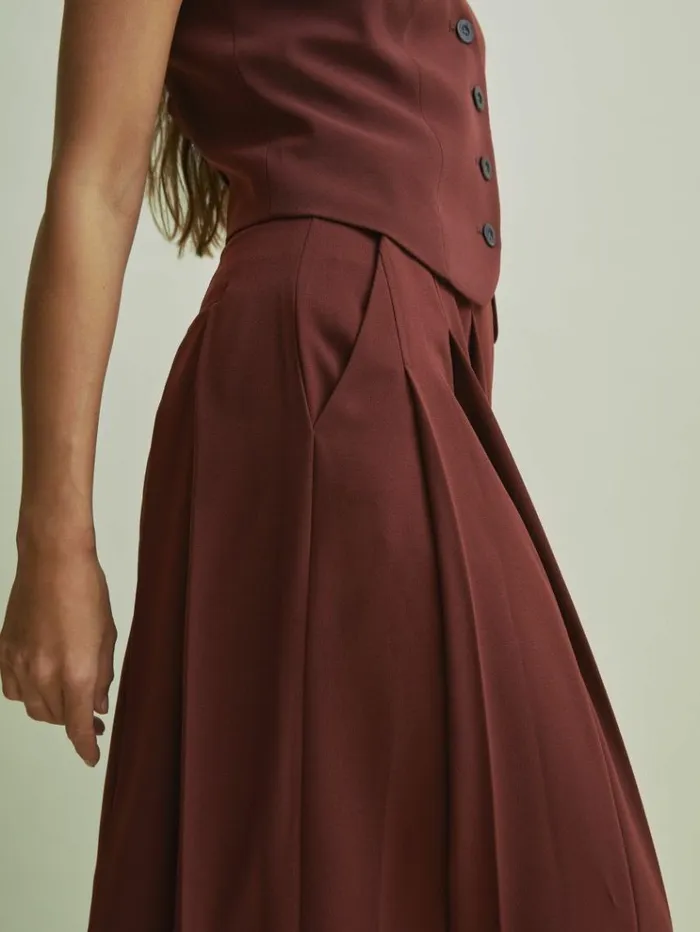 REISS Suits and Tailoring Women Florere Pleated Wide Leg Trousers Burgundy