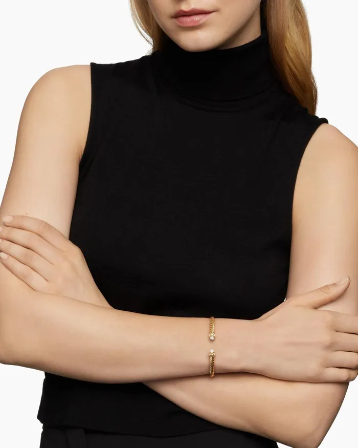 Renaissance Oval Cablespira Bracelet In 18K Yellow Gold With Diamonds 45mm Women David Yurman Cuff Renaissance Oval Cablespira Bracelet In 18K Yellow Gold With Diamonds 45mm Women David Yurman Cuff