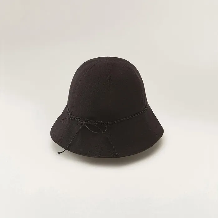 Round Crown Hats Helen Kaminski Balu Black