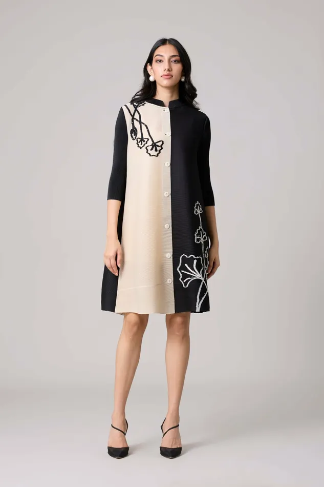 Scarlet Sage Dresses Estele Dress 8211 Black and Sand 8211 Women