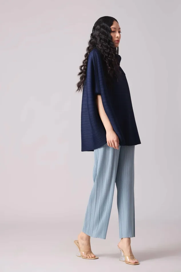 Scarlet Sage Tops Sloane Batwing Top 8211 Navy 8211 Women
