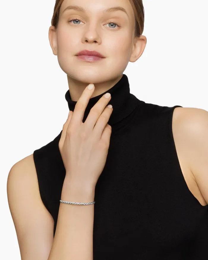 Sculpted Cable Flex Bracelet In 18K White Gold 35mm Women David Yurman Bangle Sculpted Cable Flex Bracelet In 18K White Gold 35mm Women David Yurman Bangle