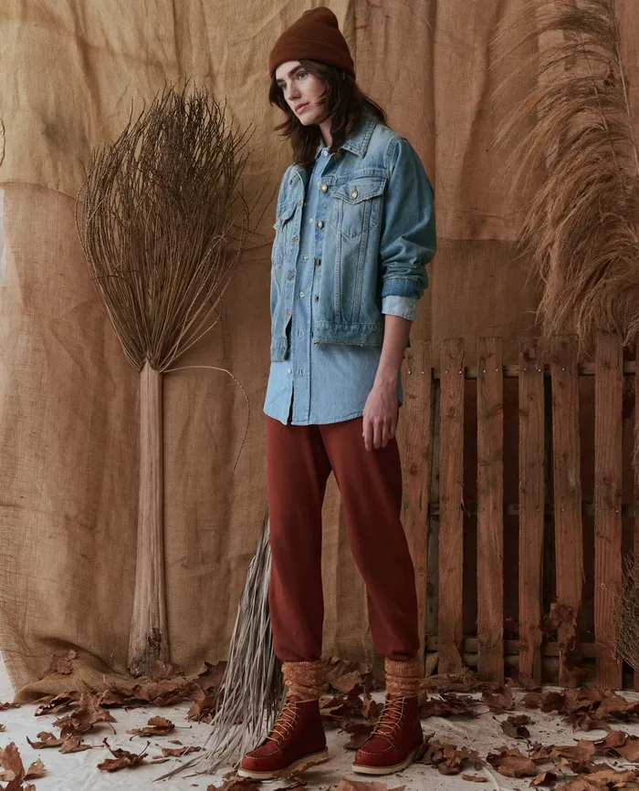 Shoes Women The Great The Red Wing Heritage Boot Oro Legacy Embossed Floral Shoes Women The Great The Red Wing Heritage Boot Oro Legacy Embossed Floral
