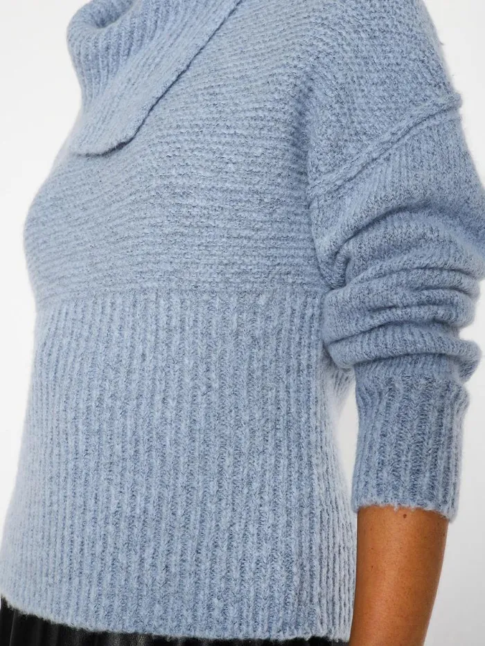 Shop Brochu Walker Sweaters The Elian Pullover Lucia Blue Melange