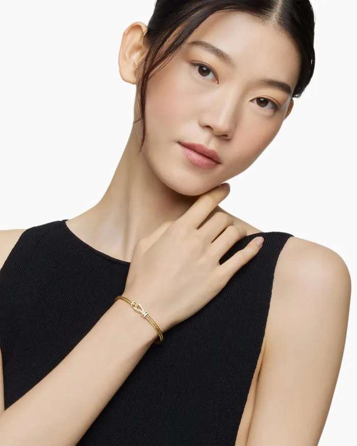 Thoroughbred Loop Bracelet In 18K Yellow Gold With Diamonds 45mm Women David Yurman Bangle Thoroughbred Loop Bracelet In 18K Yellow Gold With Diamonds 45mm Women David Yurman Bangle