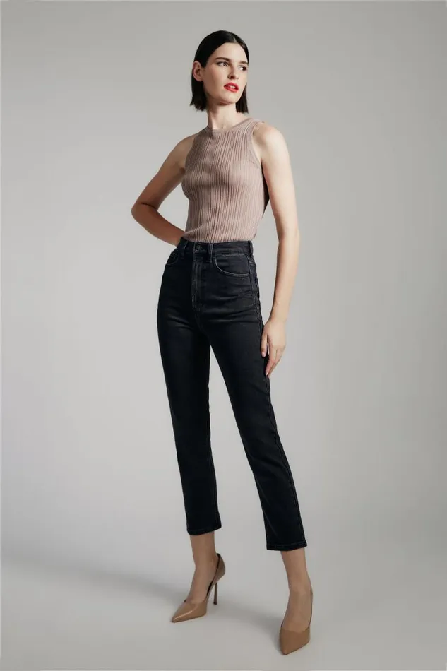 Women Bardot Straight Jean Heidi Straight Leg In Washed Black