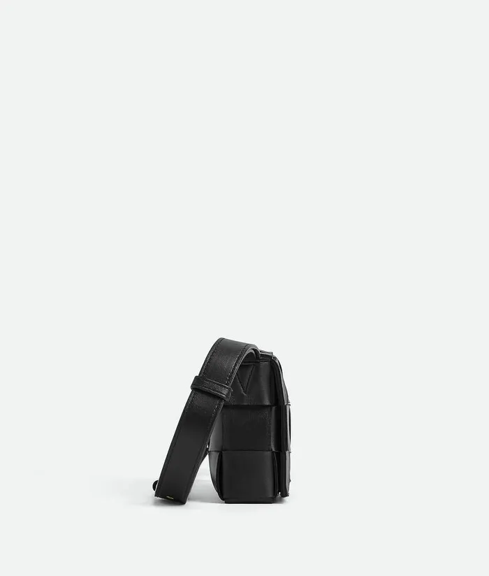 Women Bottega Veneta Crossbody Small Cassette Black