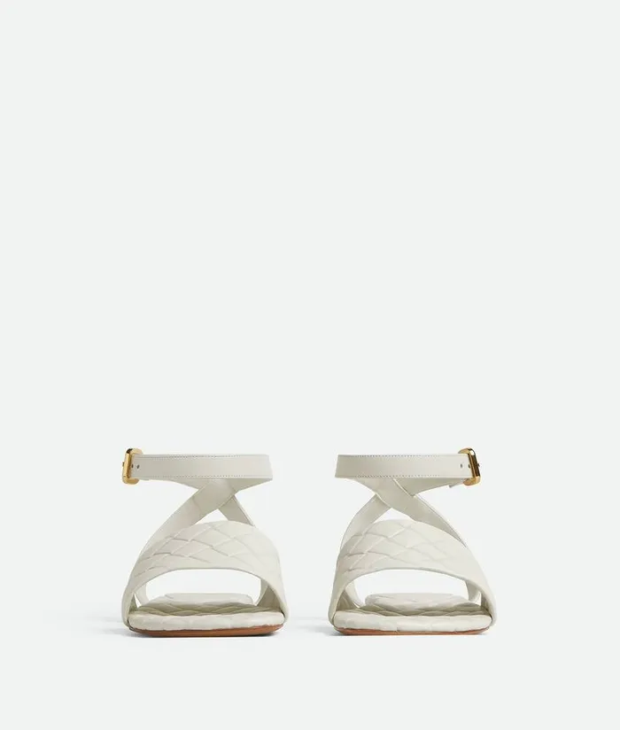 Women Bottega Veneta Sandals Amy Flat Sandal String