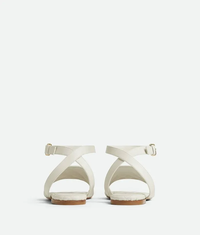 Women Bottega Veneta Sandals Amy Flat Sandal String